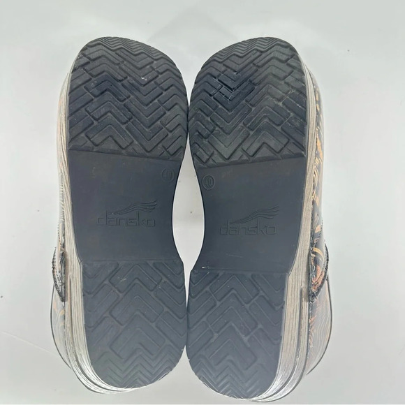 Dansko Professional Clog Patent cheetah Tiger animal print size 40 - Picture 6 of 7